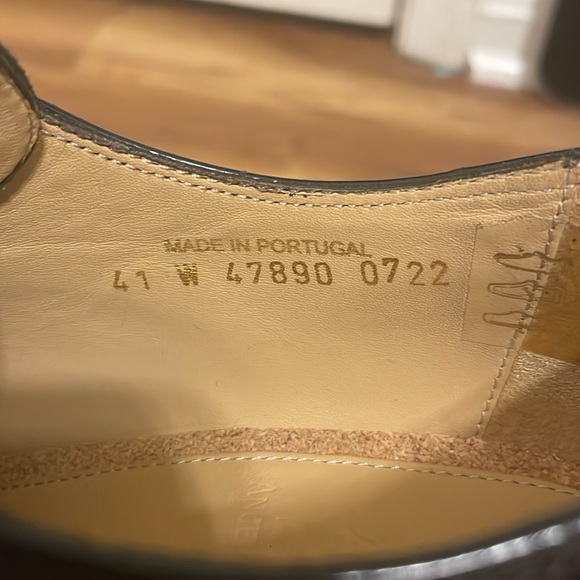 Saddle up in the Miss Button heel from the Office of Angela Scott. - Picture 4 of 5